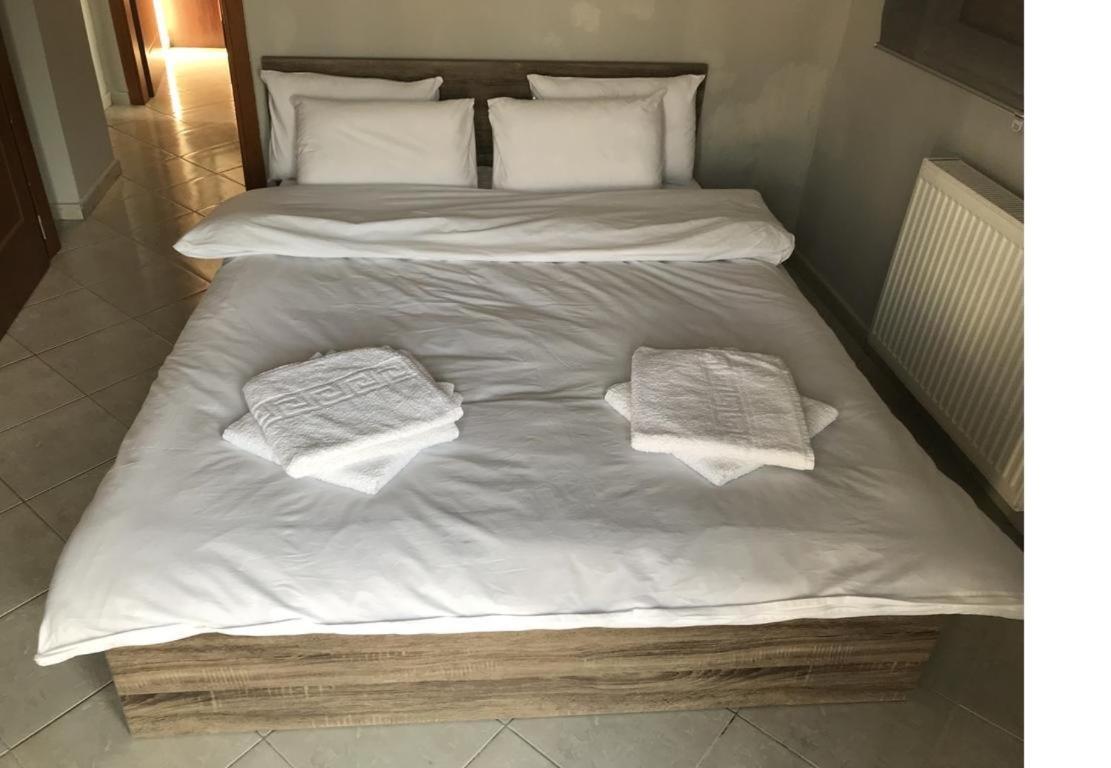Egnatias 96 Open Apartment เทสซาโลนิกิ ภายนอก รูปภาพ